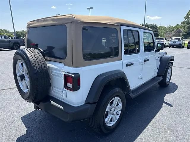 Used 2022 Jeep Wrangler Unlimited Sport AWD/4WD image 6