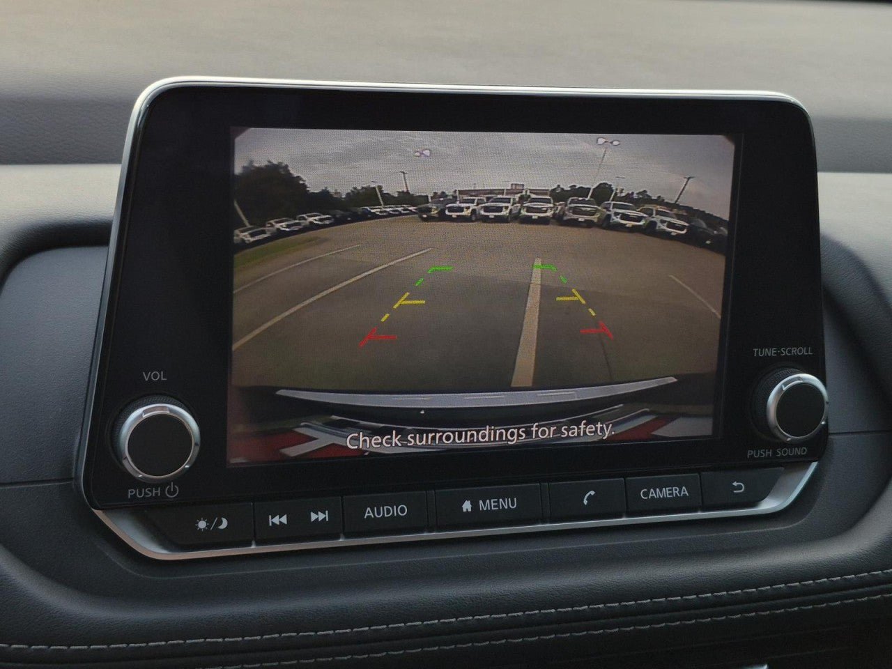 Used 2023 Nissan Rogue SV FWD image 23