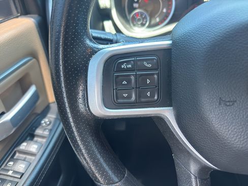Used 2022 RAM 2500 Big Horn AWD/4WD image 40