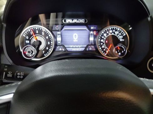 Used 2019 RAM 1500 Big Horn AWD/4WD image 28