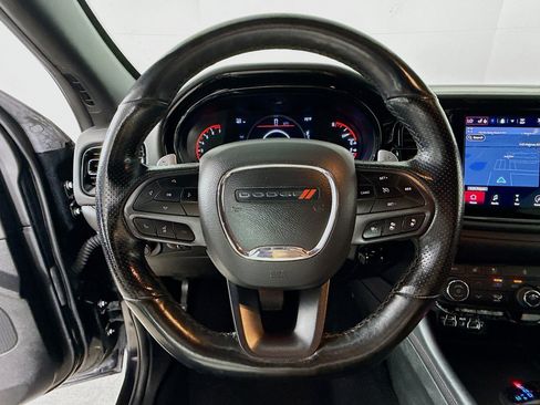 Used 2024 Dodge Durango GT image 11