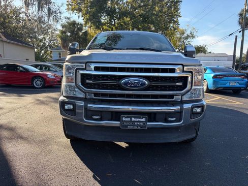 Used 2020 Ford F350 Lariat w/ Lariat Ultimate Package image 2