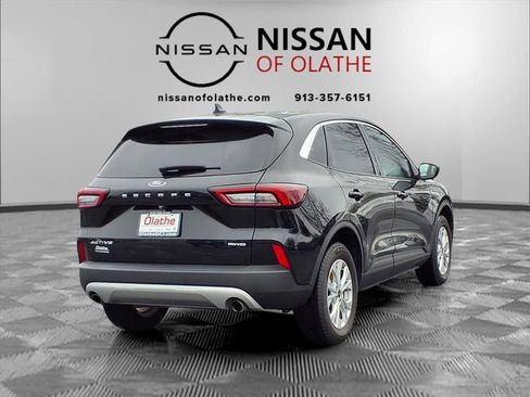 Used 2024 Ford Escape Active image 29