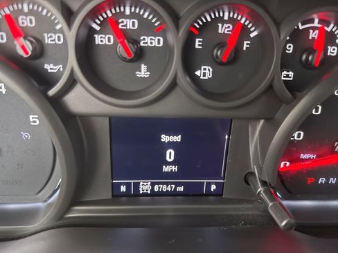 Used 2024 Chevrolet Silverado 2500 Custom w/ Custom Value Package image 31