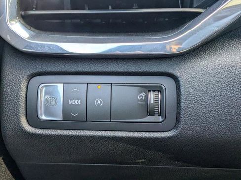 Used 2025 GMC Acadia Elevation FWD image 29