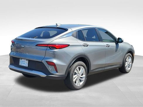 Used 2025 Buick Envista Preferred FWD image 4