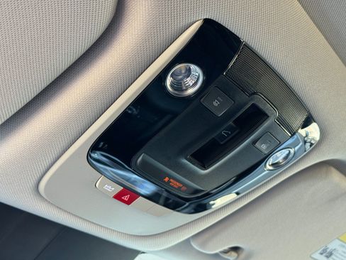 Used 2024 Kia Sorento S w/ Panoramic Sunroof Package FWD image 31