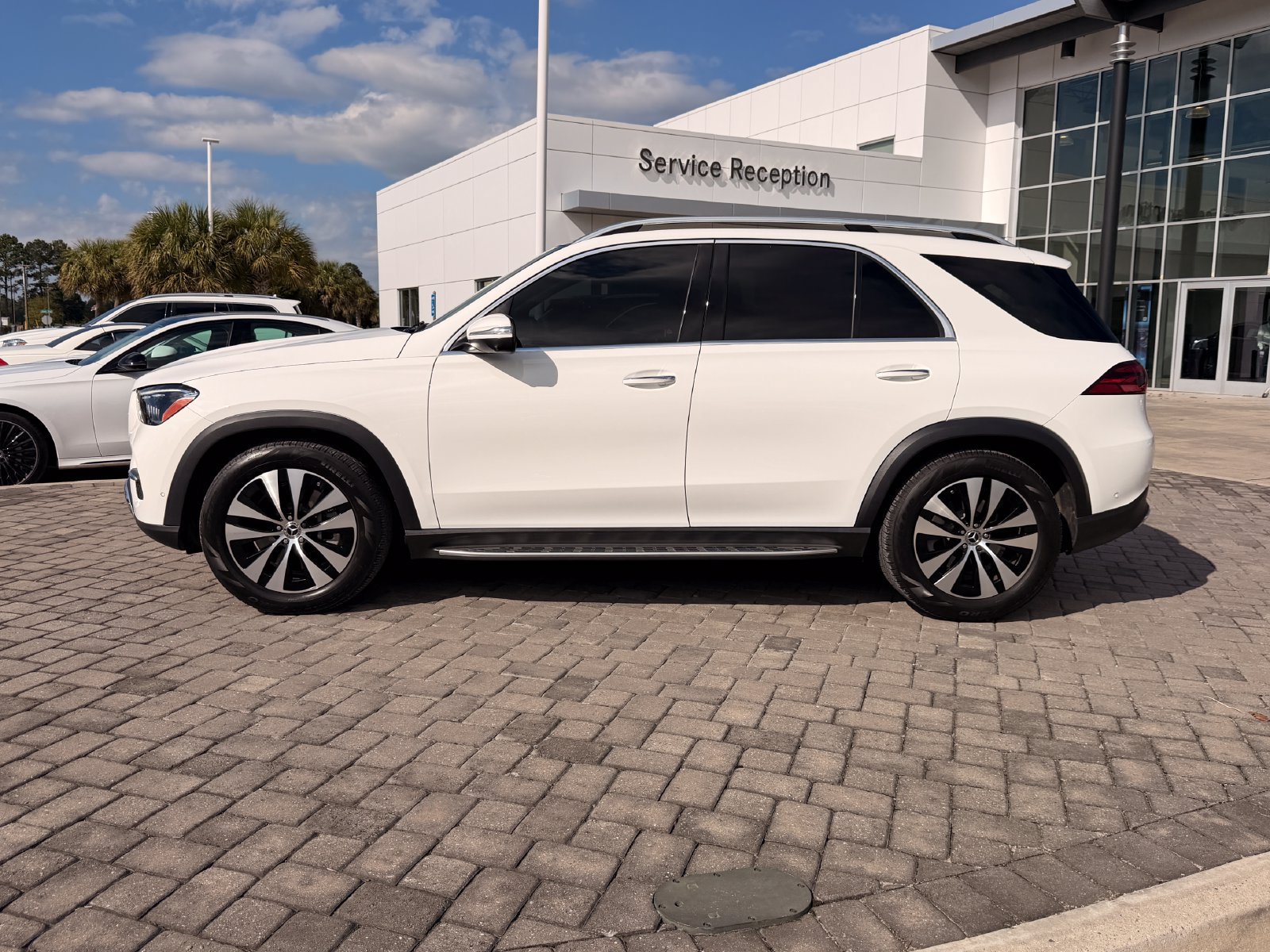 Used 2024 Mercedes-Benz GLE 450 4MATIC image 12