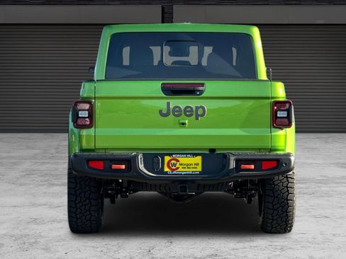 New 2025 Jeep Gladiator Mojave image 5