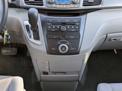 Used 2012 Honda Odyssey EX image 21