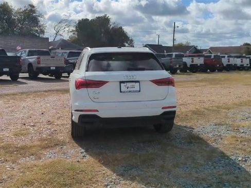 Used 2024 Audi Q3 2.0T Premium image 7