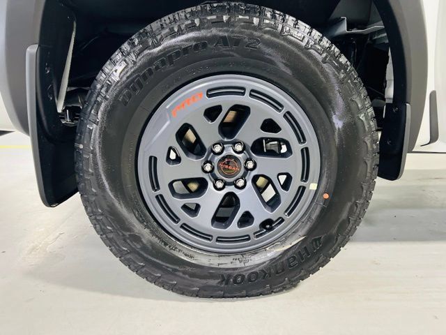 New 2026 Nissan Frontier PRO-4X w/ Pro-4x Convenience Package AWD/4WD image 10