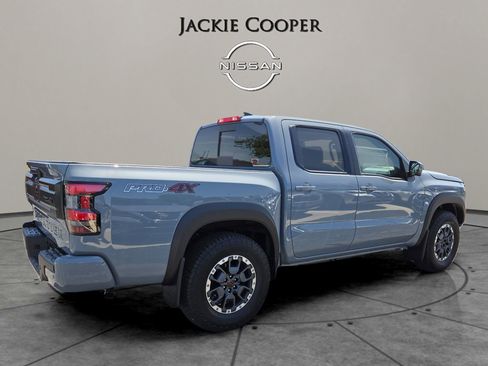 New 2025 Nissan Frontier PRO-4X w/ Pro Convenience Package image 5