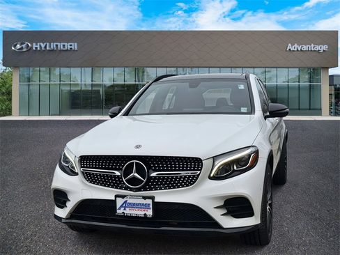 Used 2018 Mercedes-Benz GLC 43 AMG 4MATIC image 4