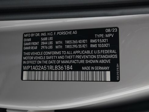 Used 2024 Porsche Macan S image 35