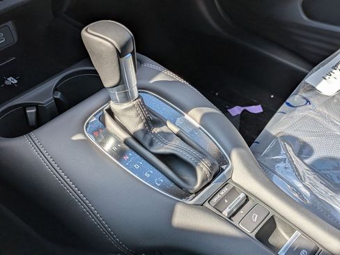 New 2026 Honda HR-V EX-L image 24