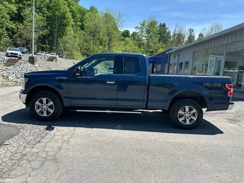 Used 2020 Ford F150 XLT w/ Equipment Group 302A Luxury AWD/4WD image 2