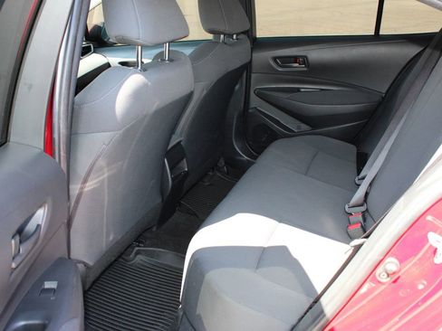 Used 2022 Toyota Corolla LE image 8