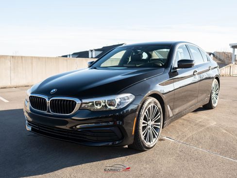 Used 2019 BMW 540i image 3