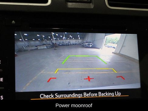 Used 2018 Subaru Forester 2.5i Premium w/ All-Weather Package image 8