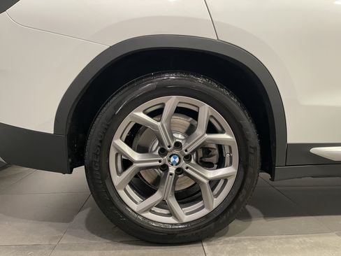 Used 2023 BMW X3 xDrive30i w/ Premium Package w/ZPA AWD/4WD image 9