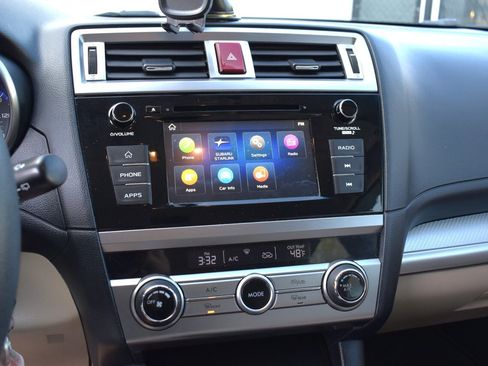 Used 2019 Subaru Outback 2.5i image 16