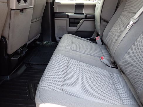 Used 2017 Ford F250 XLT w/ XLT Value Package AWD/4WD image 9