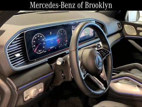 Certified 2025 Mercedes-Benz GLE 350 4MATIC image 17