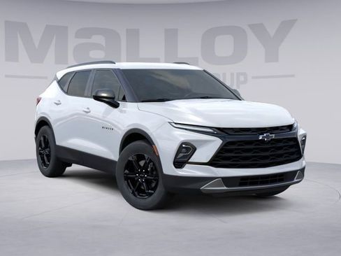 New 2026 Chevrolet Blazer LT w/ Midnight/Sport Edition AWD/4WD image 2