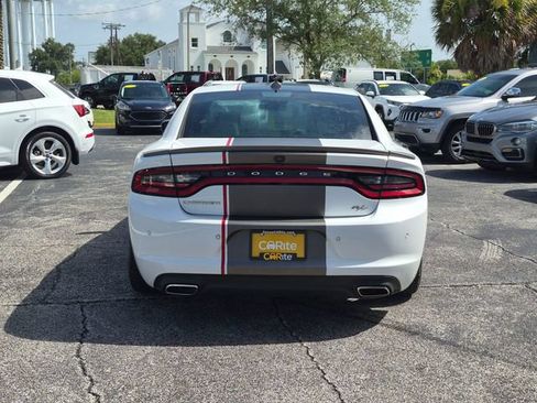 Used 2017 Dodge Charger R/T RWD image 6