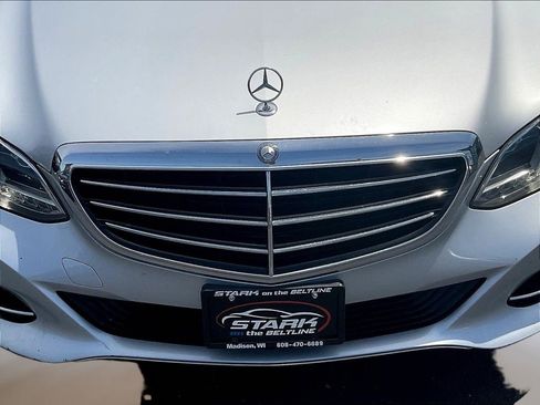 Used 2016 Mercedes-Benz E 350 4MATIC Wagon image 33