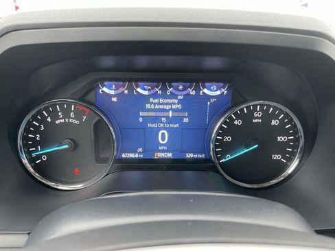 Used 2024 Ford Expedition XLT image 10