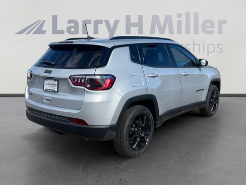 New 2026 Jeep Compass Latitude w/ Quick Order Package 29K image 5
