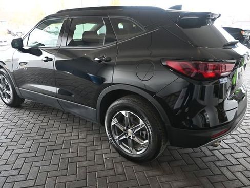 Used 2024 Chevrolet Blazer LT w/ Convenience Package image 3