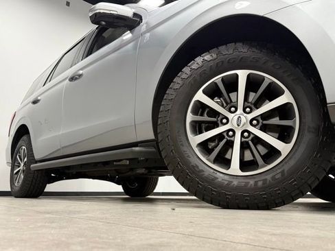 Used 2020 Ford Expedition XLT w/ Equipment Group 201A image 3