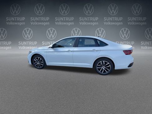 New 2025 Volkswagen Jetta SE image 14
