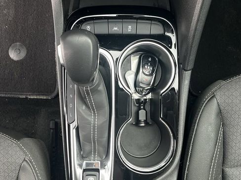 Used 2024 Buick Encore GX Preferred image 21