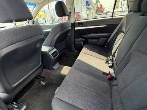 Used 2013 Subaru Outback 2.5i Premium AWD/4WD image 11
