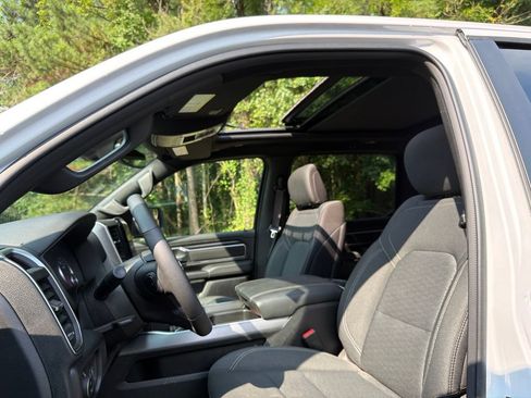 Certified 2025 RAM 1500 Big Horn AWD/4WD image 13