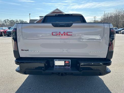 New 2026 GMC Sierra EV Elevation image 7