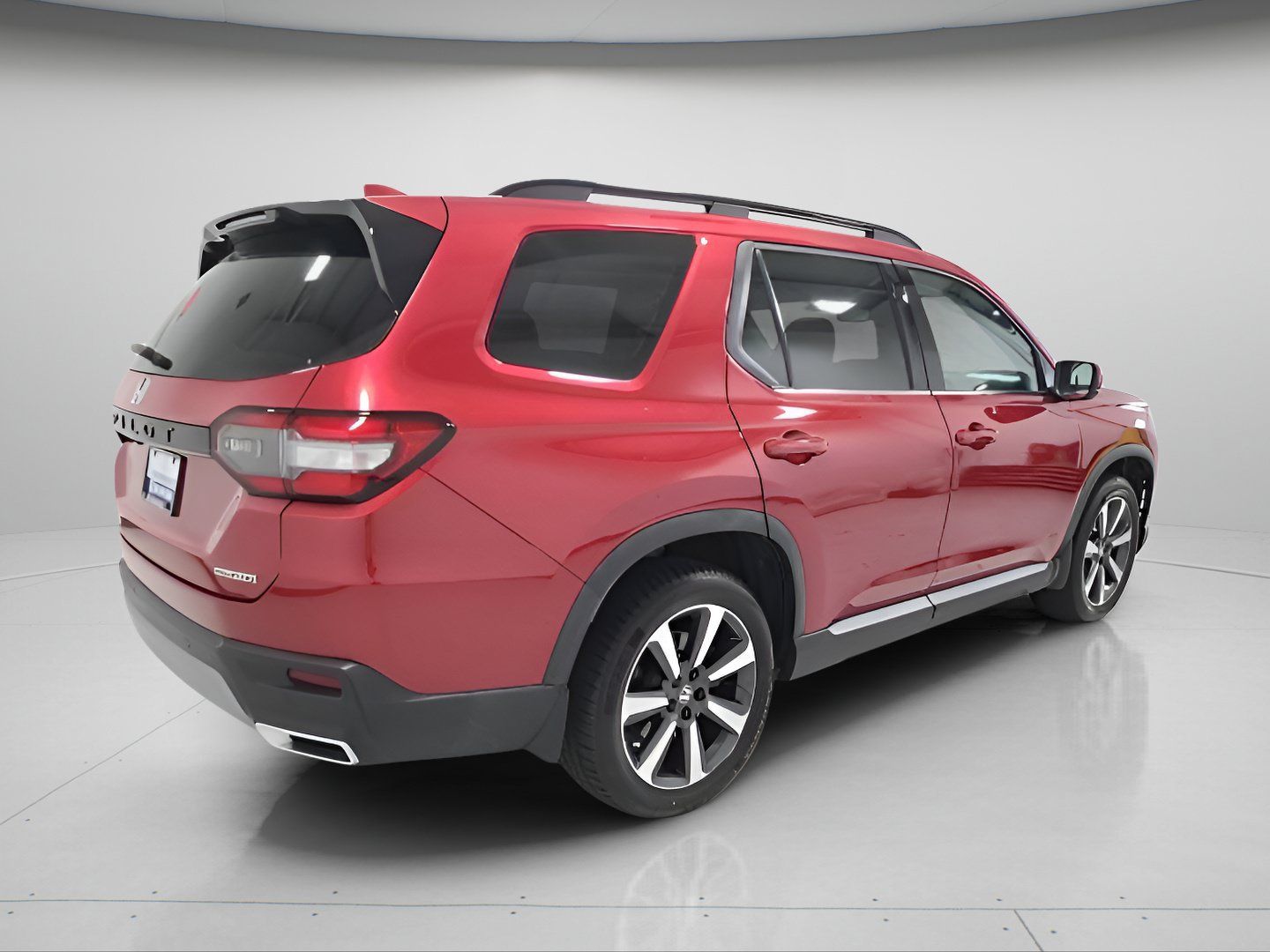 Used 2024 Honda Pilot Touring image 6