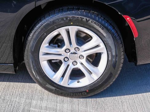 Used 2023 Dodge Charger SXT RWD image 8
