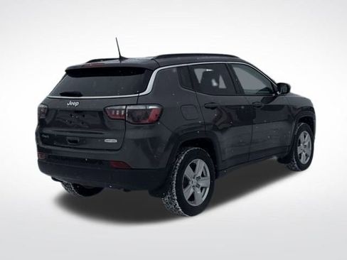 Used 2022 Jeep Compass Latitude image 5