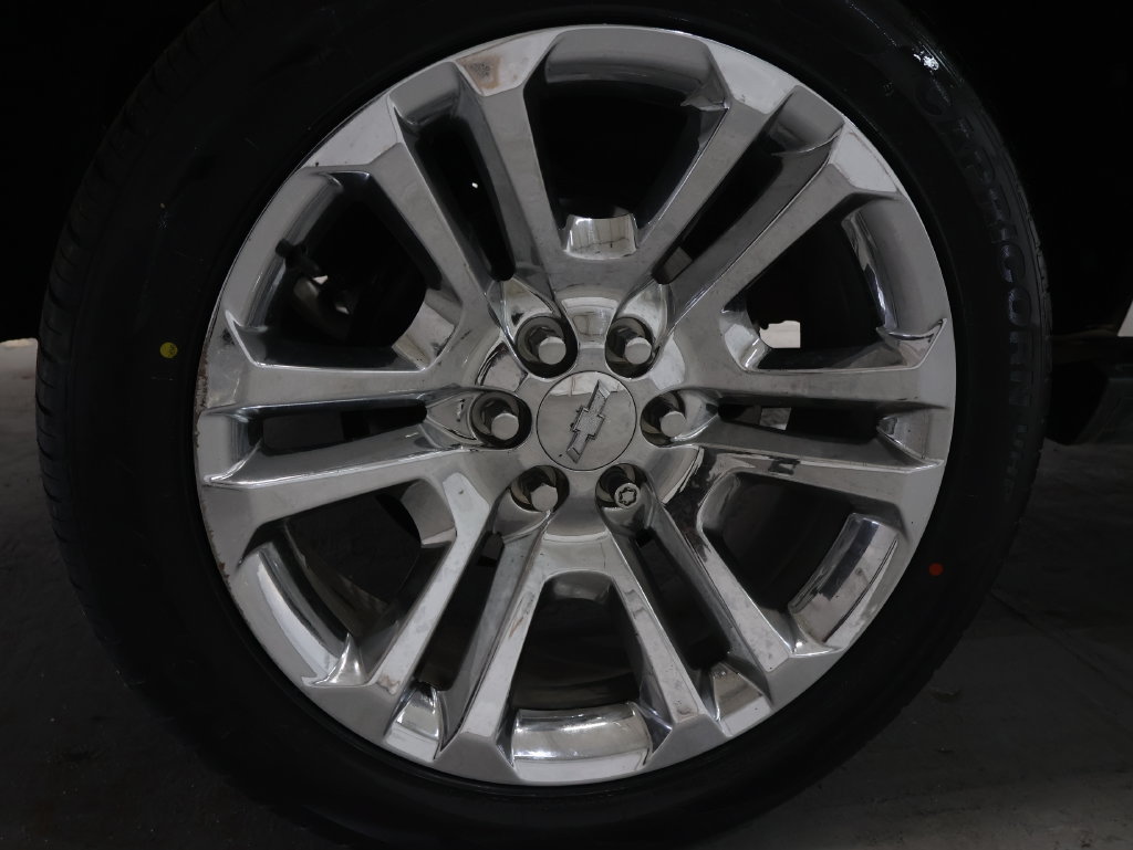 Used 2019 Chevrolet Tahoe Premier w/ Premier Plus Edition AWD/4WD image 36