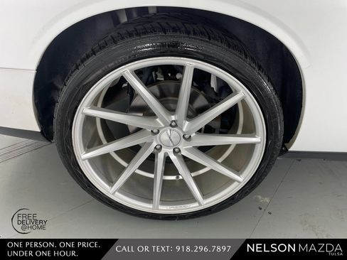 Used 2013 Dodge Challenger R/T image 13