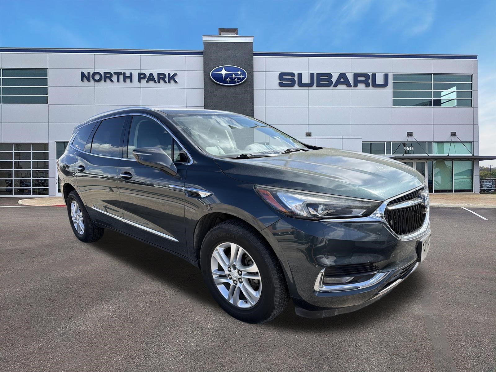 Used 2019 Buick Enclave Essence FWD image 1