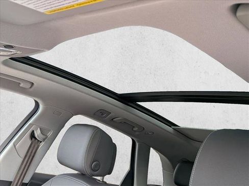 Certified 2023 Audi Q5 2.0T Premium w/ Convenience Package image 16