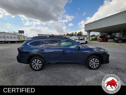 Used 2024 Subaru Outback Premium AWD/4WD image 7