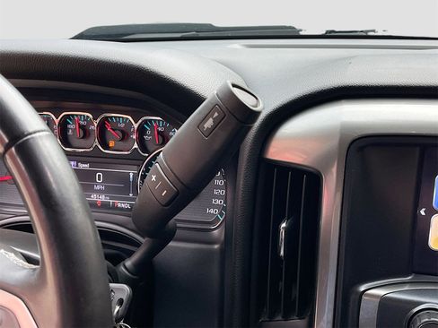 Used 2018 Chevrolet Silverado 1500 LT w/ All Star Edition image 16