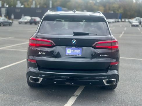 Used 2023 BMW X5 xDrive40i w/ M Sport Package image 5